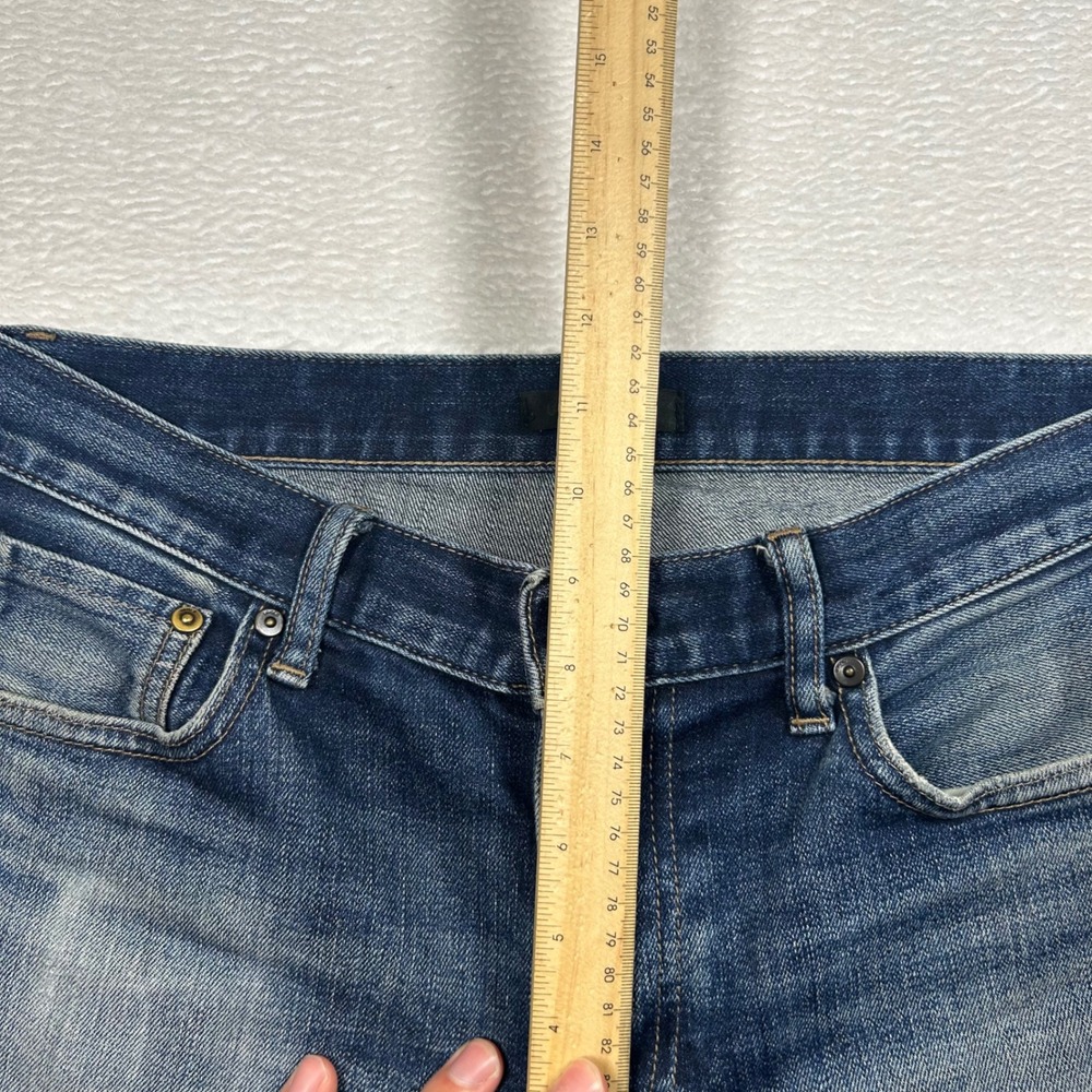 Uniqlo Slim Straight Jeans Selvedge Faded Denim Sz 31x32 Blue Stretch Distressed - Picture 12 of 12